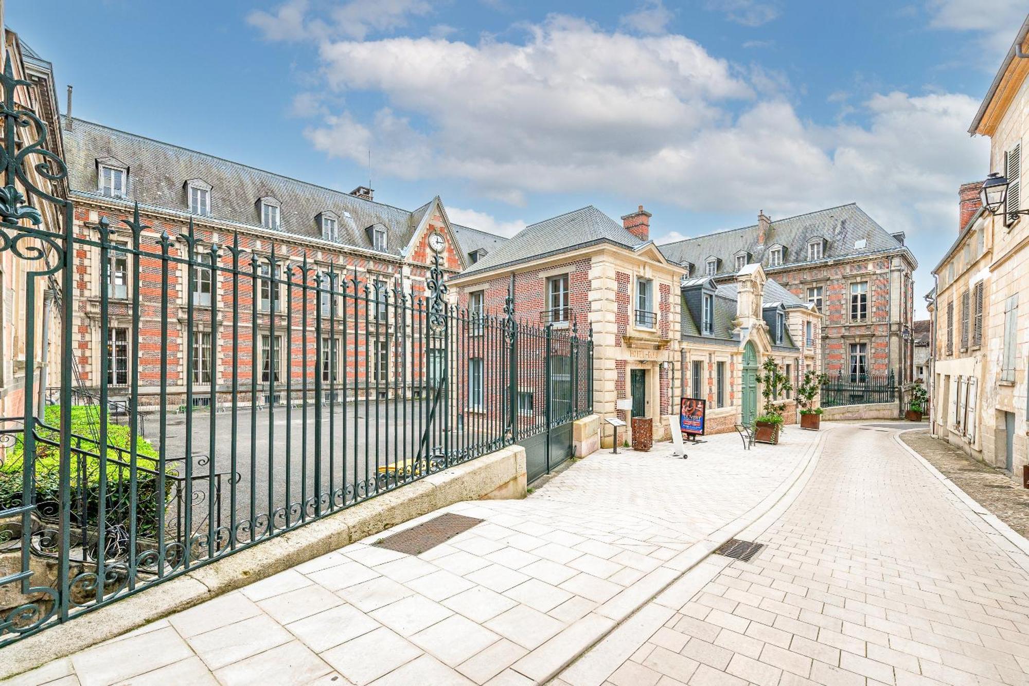Esope By Kleidos-Ravissant T2 En Plein Centre De Chateau-Thierry Exterior photo